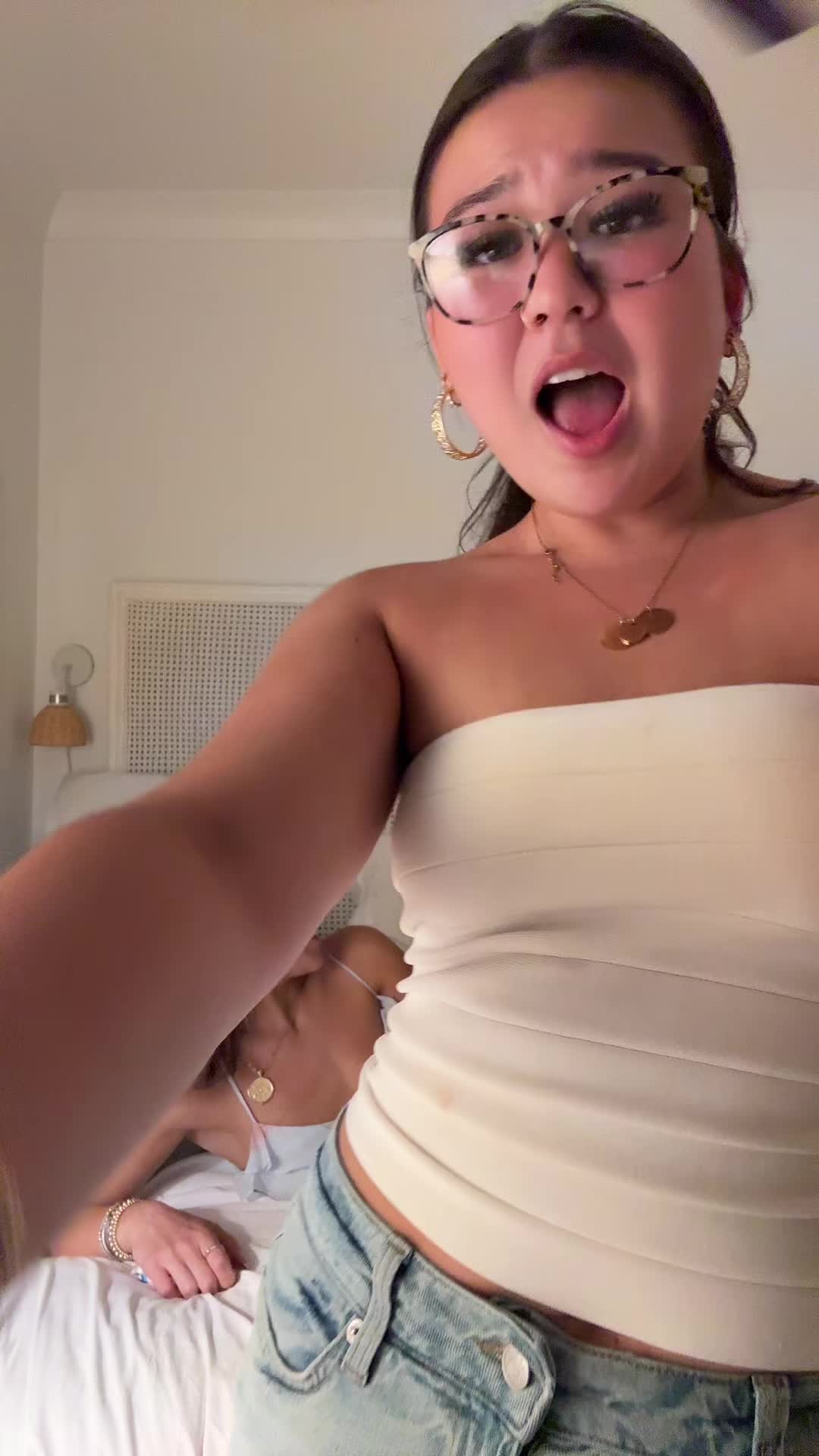 @lil