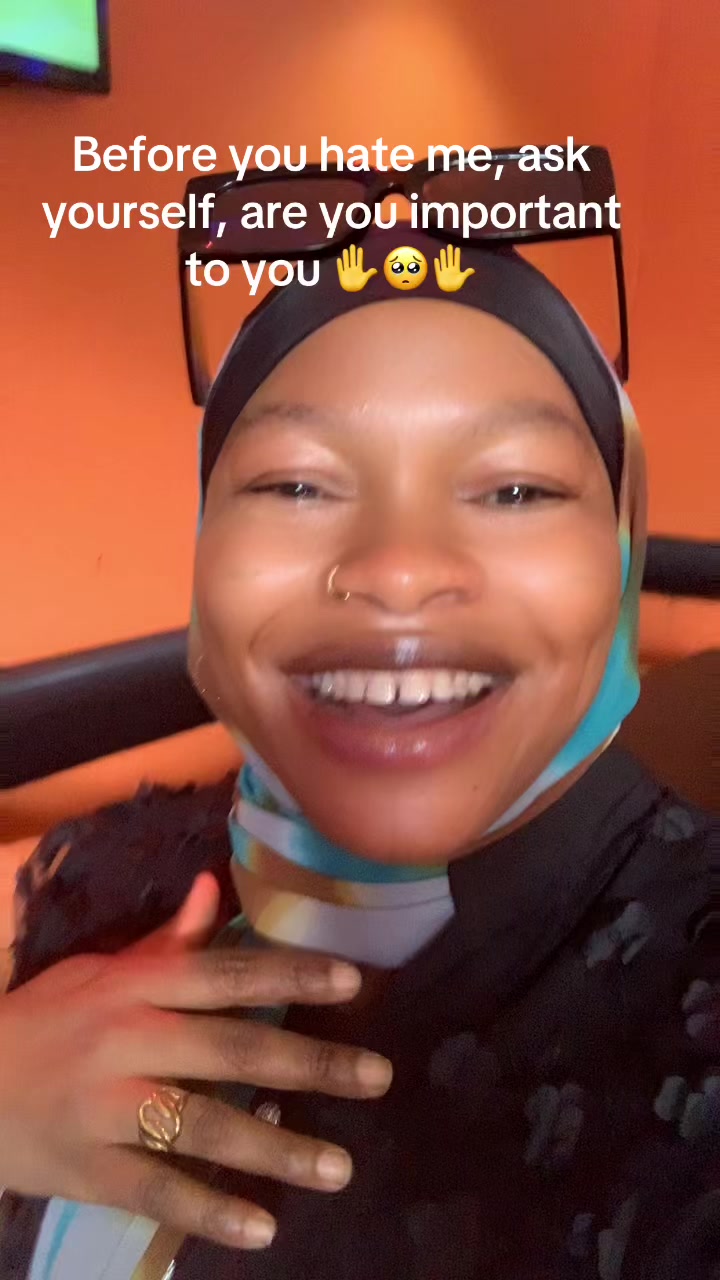 @Adekayglitterstouch