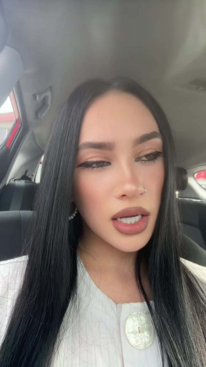 @niikoliinaa.aa