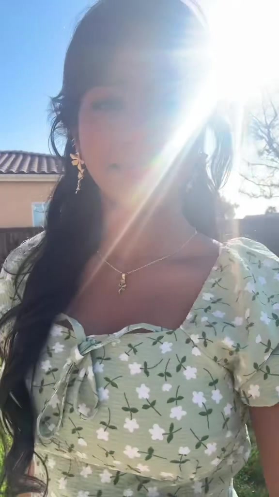 @divyamommyd