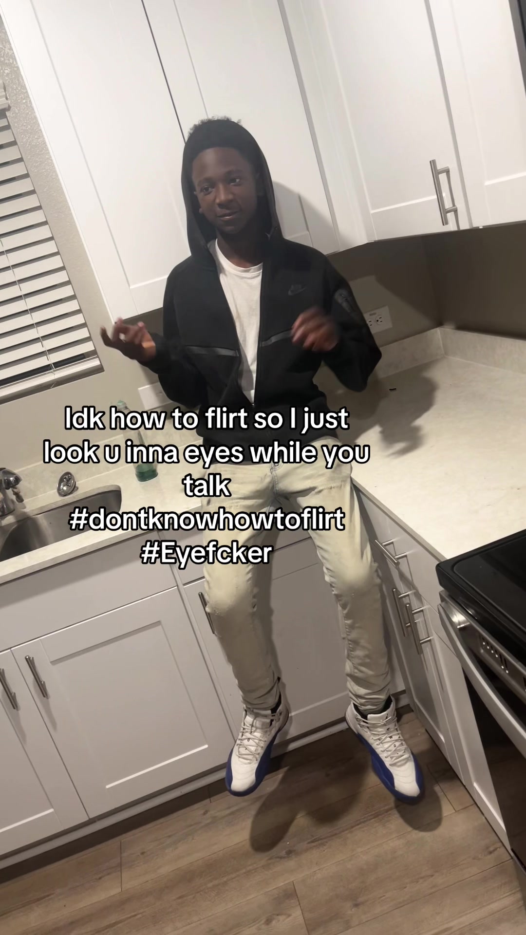 @🐶