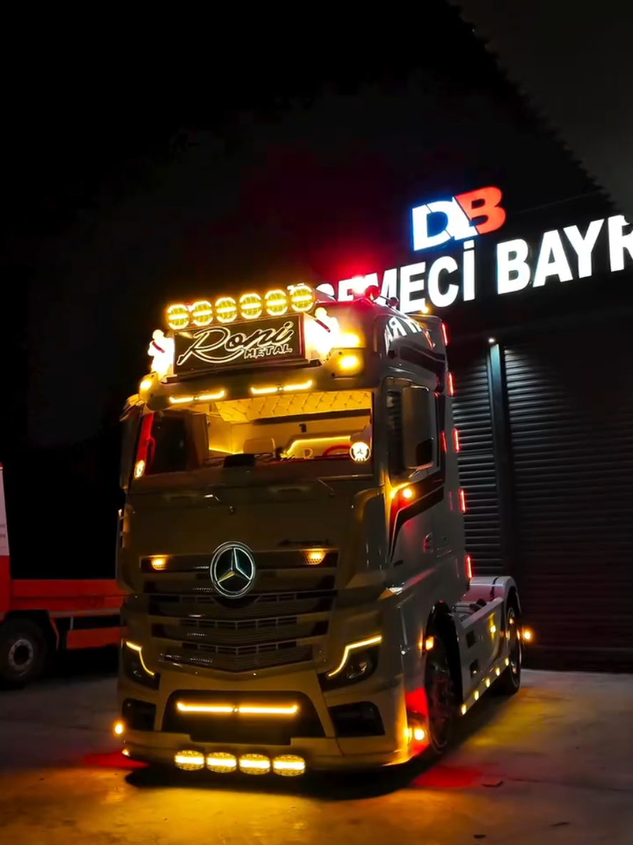 @MMTRON.Trucks
