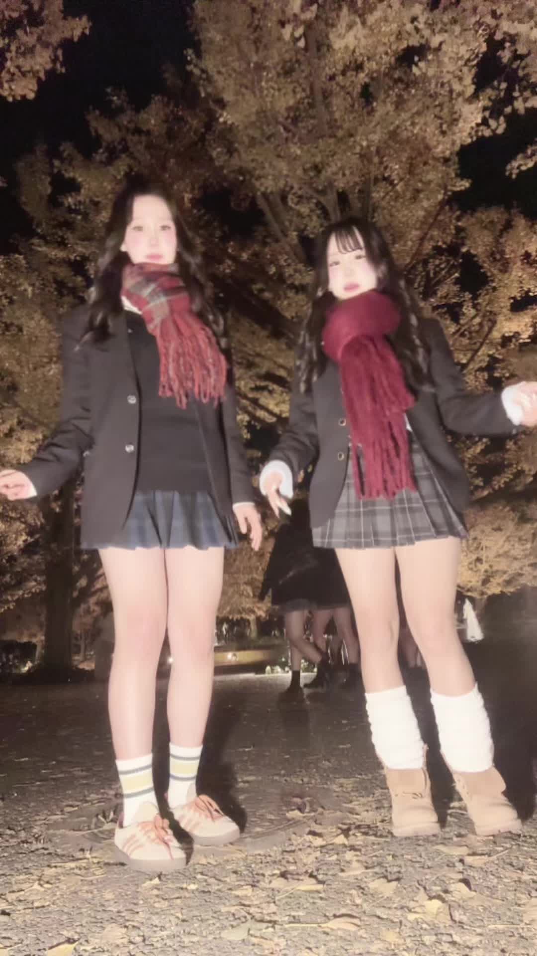 @モモカ