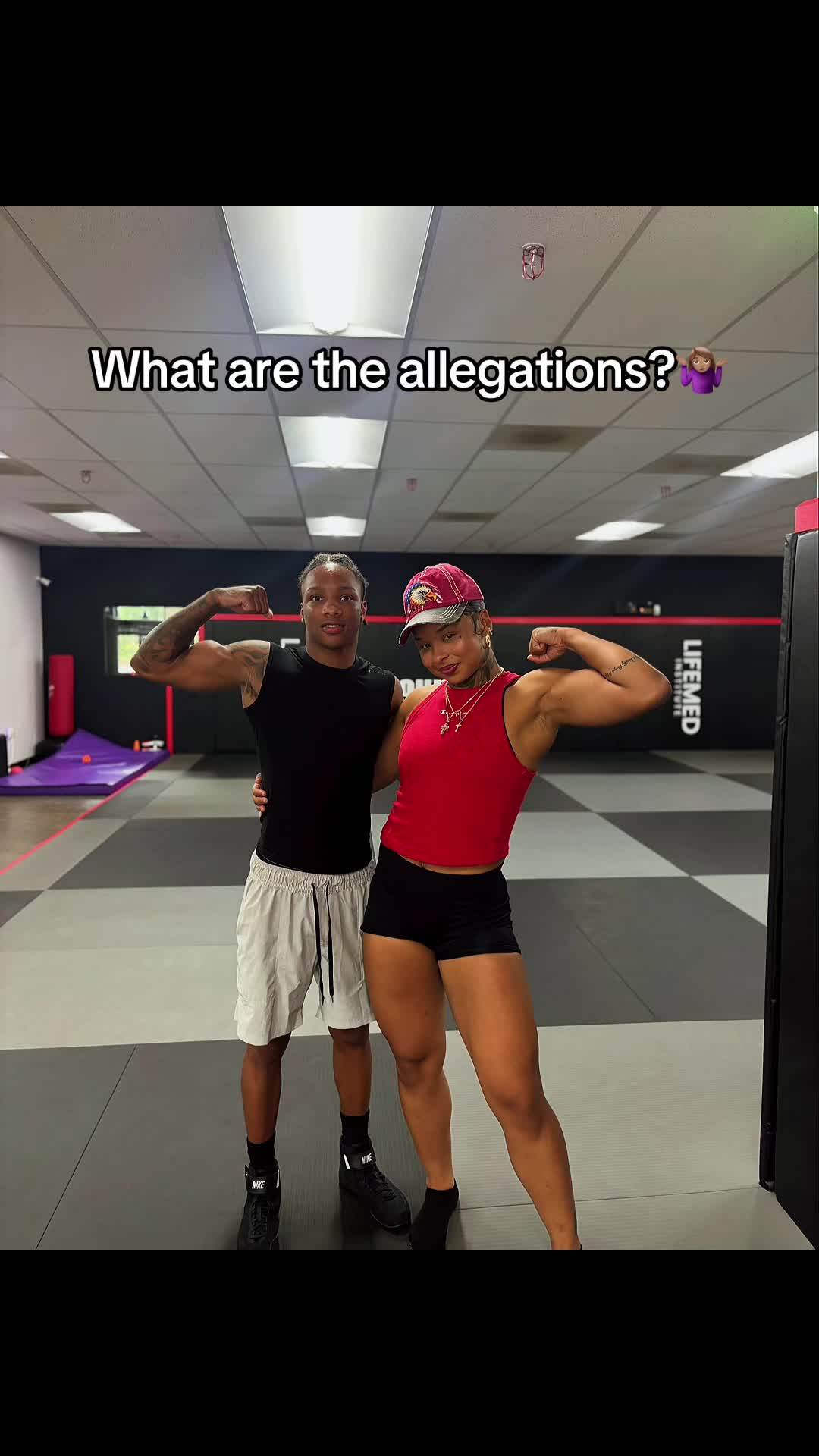 @chrisean