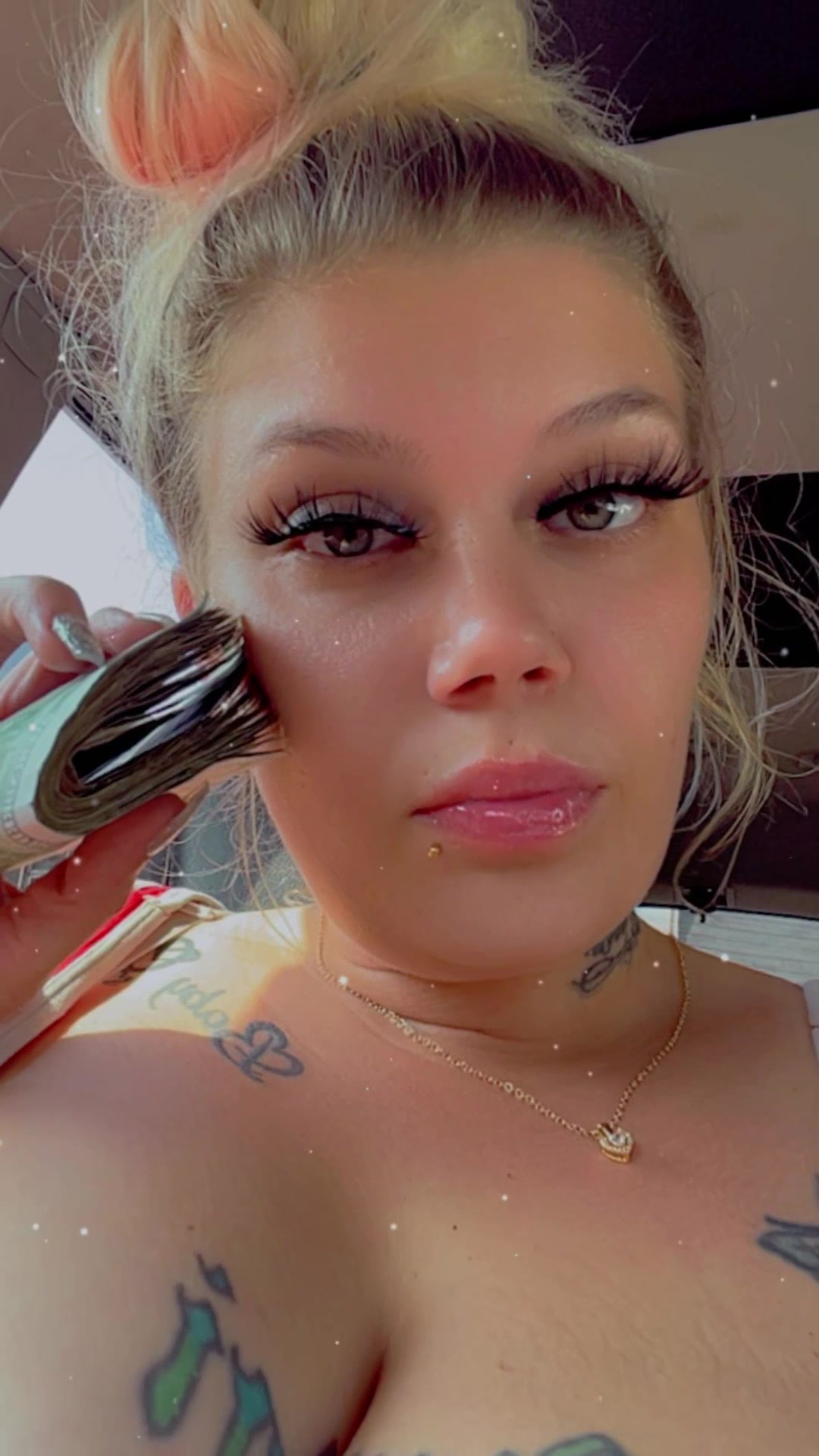 @juicy1992