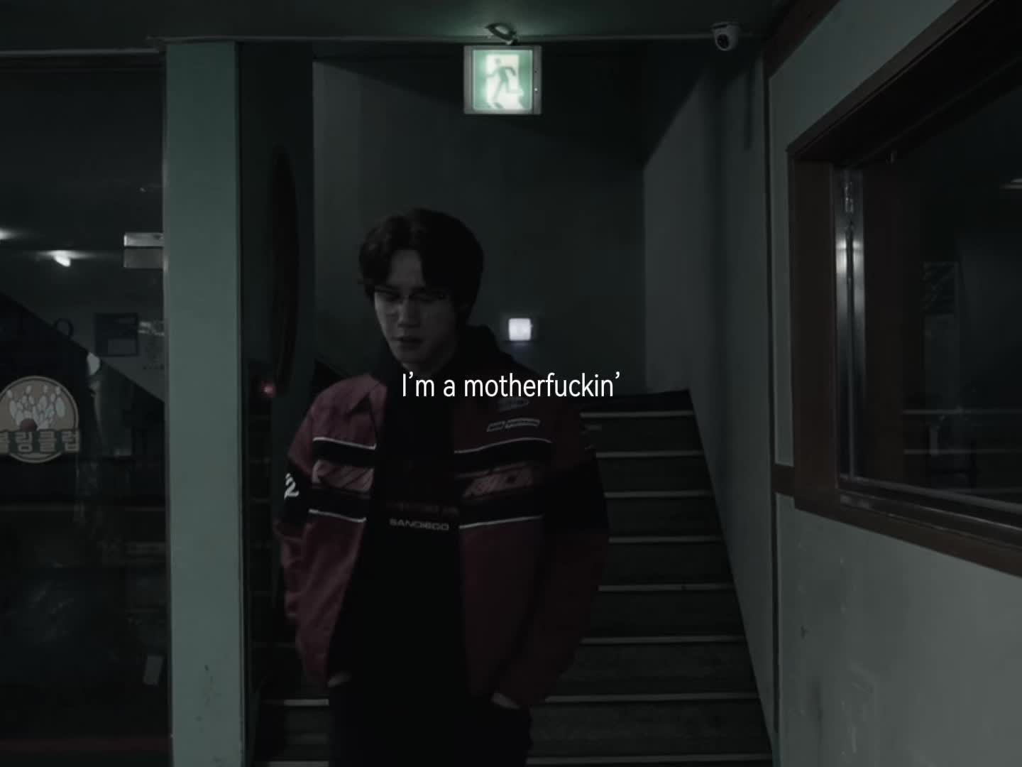 @✪