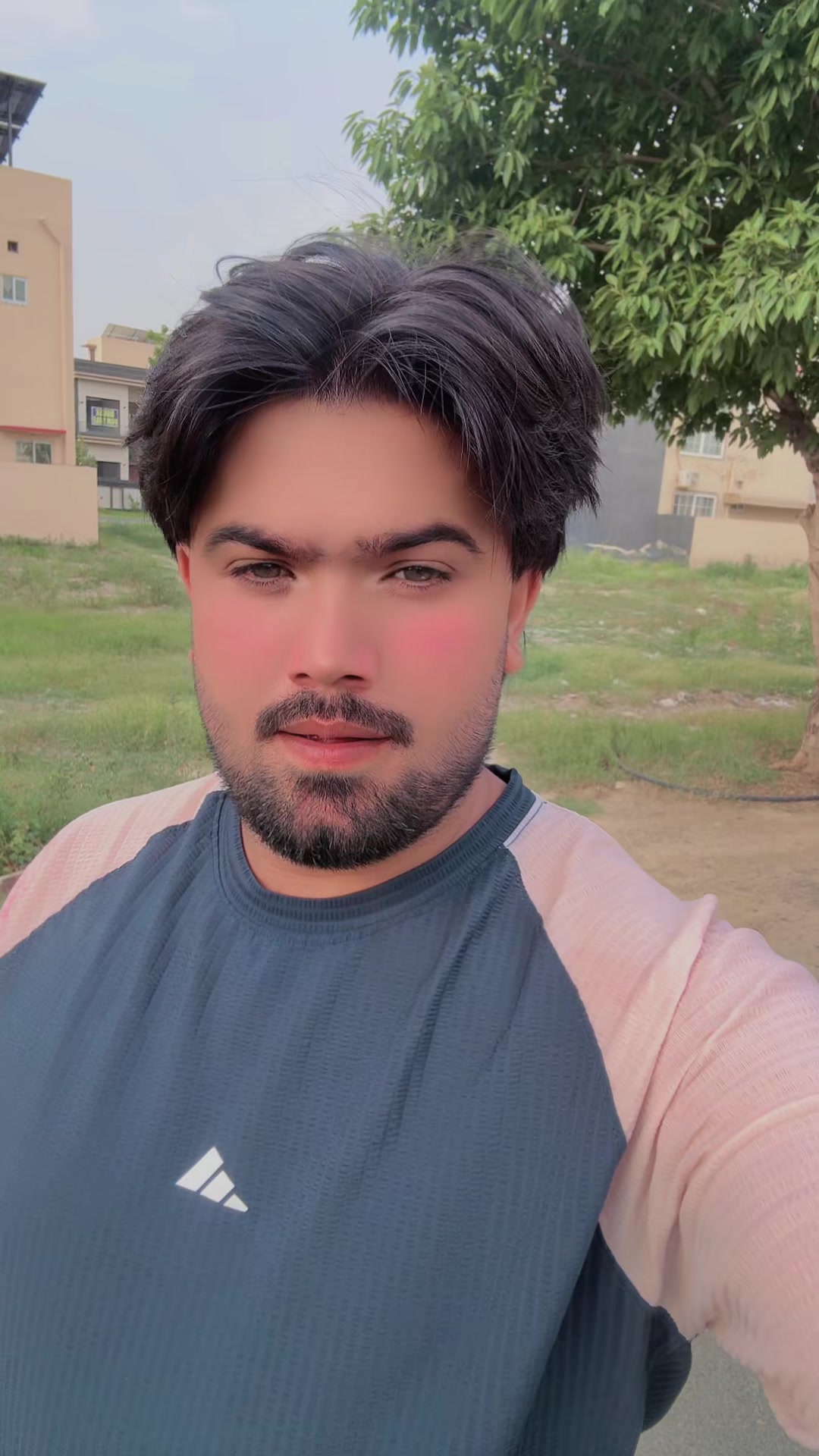 @adnanjango 💇12