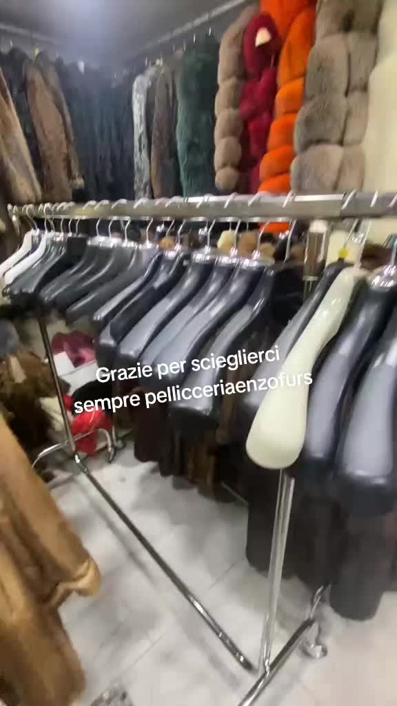 @pellicceriaenzofurs