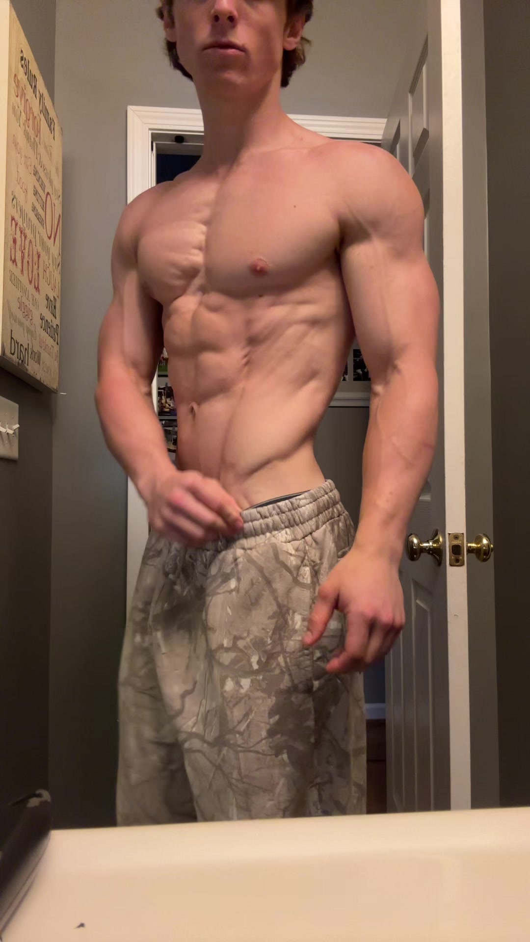 @EvanHamiIton