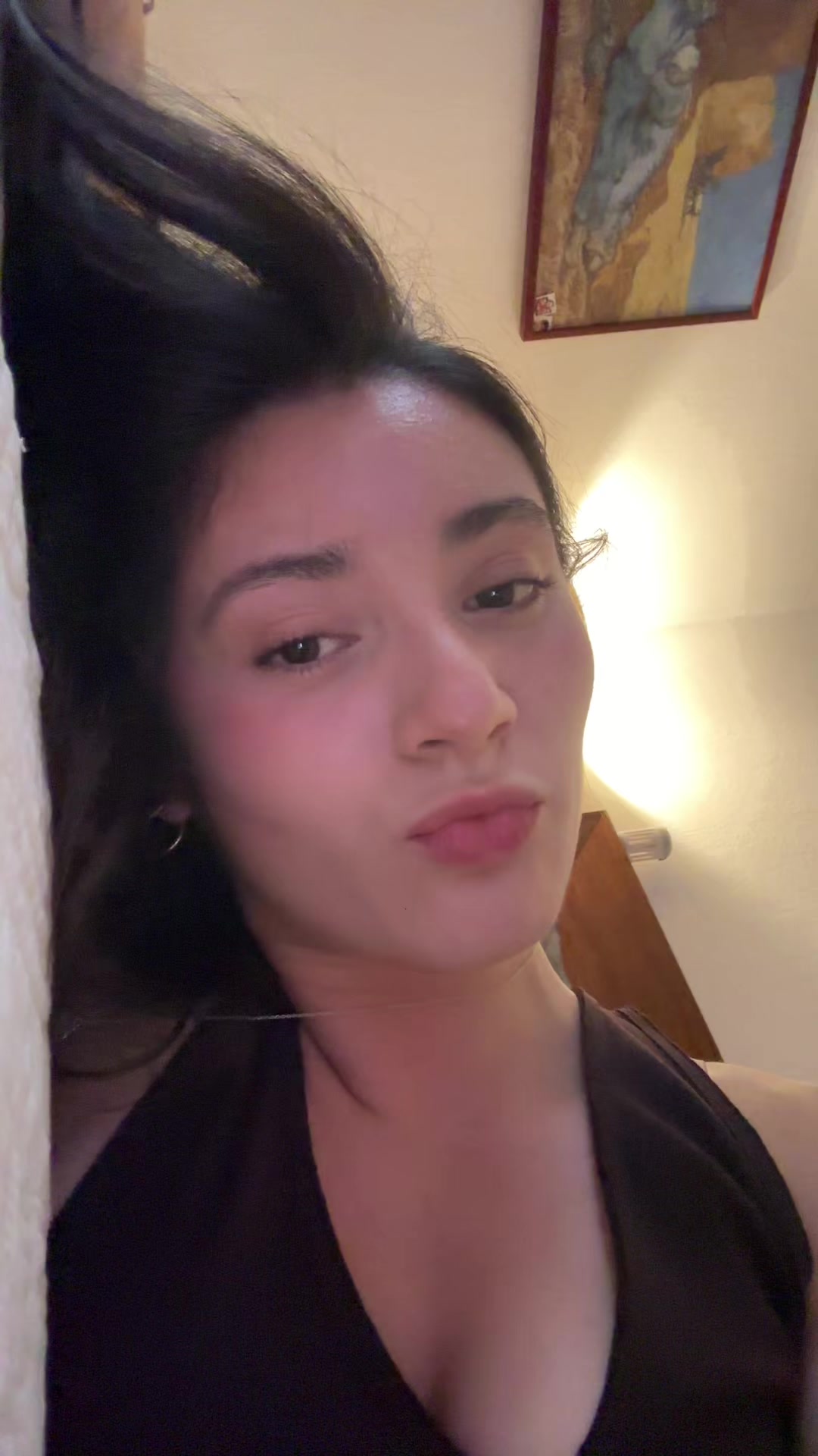 @rebecaalozano