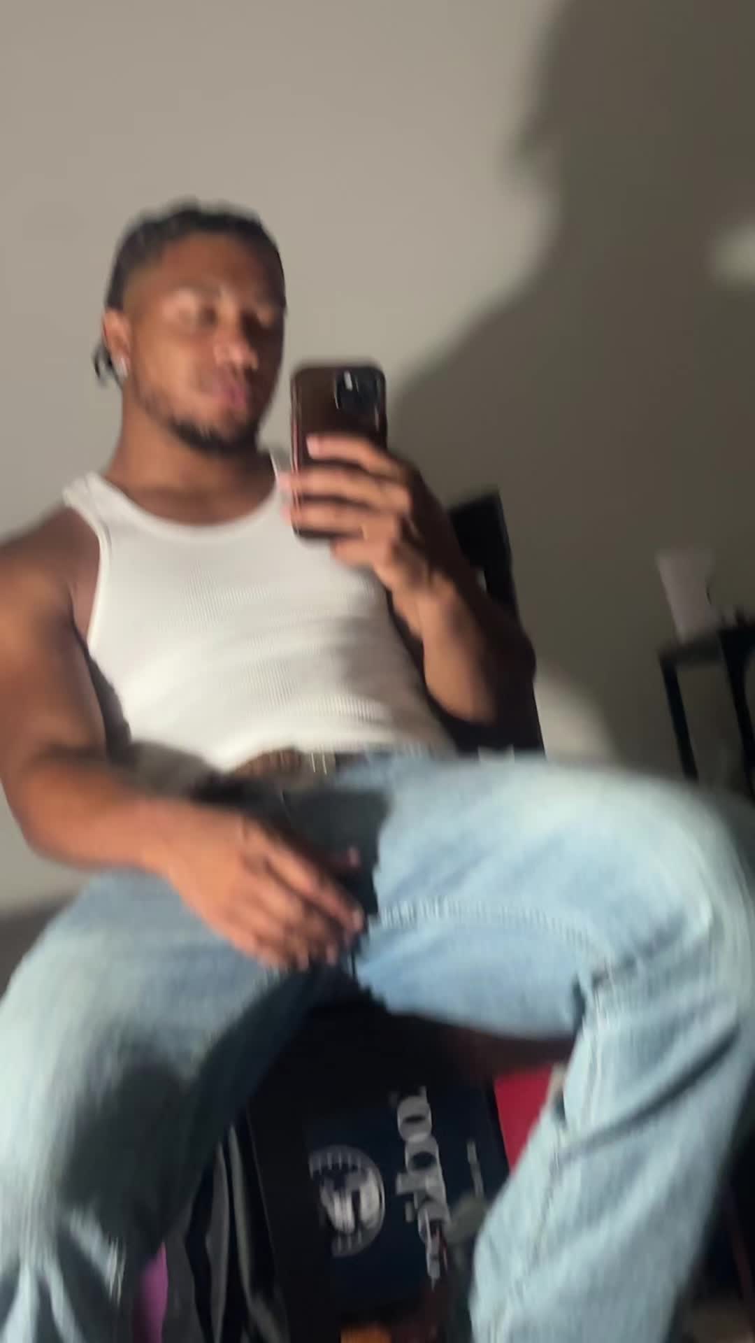 @Curlyty