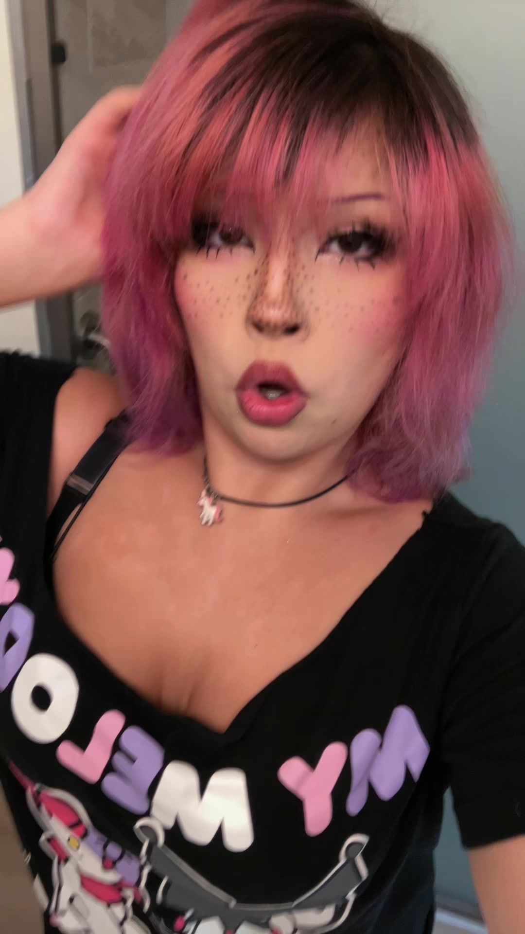 @sellystinka