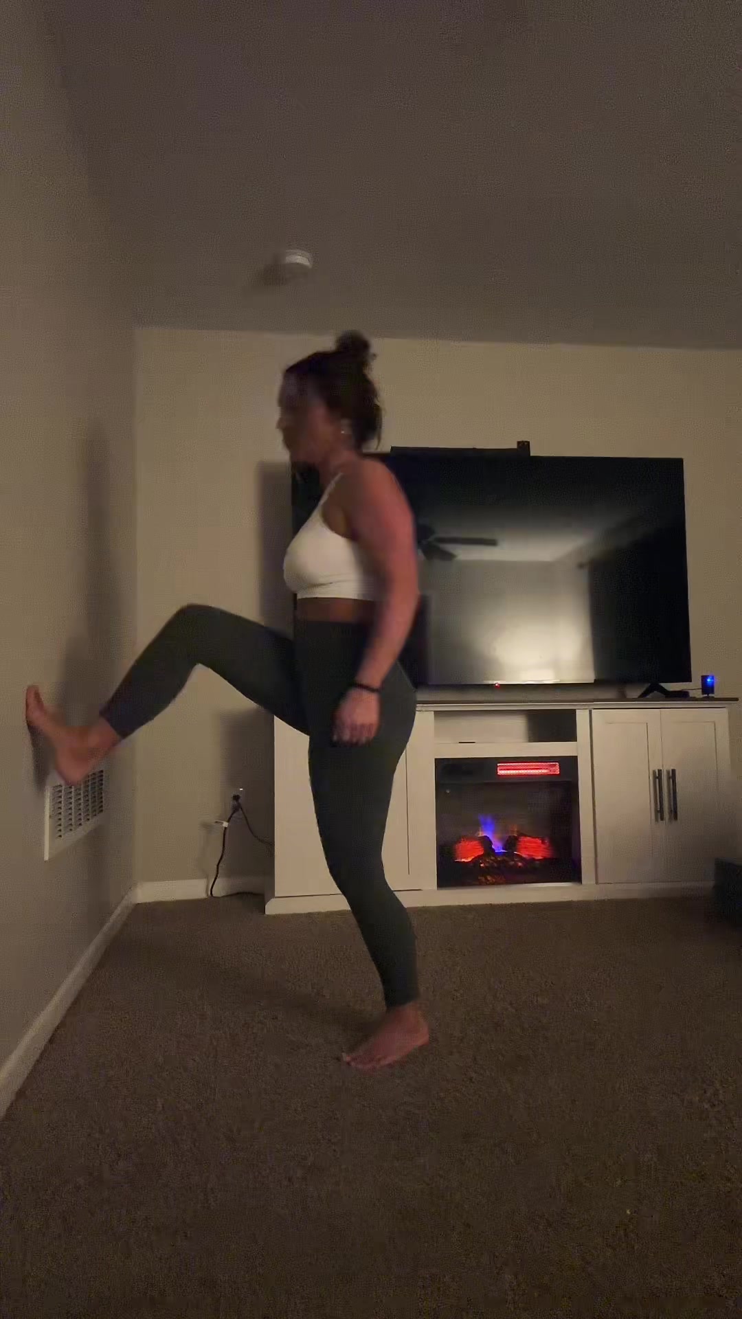 @daniellehelmers