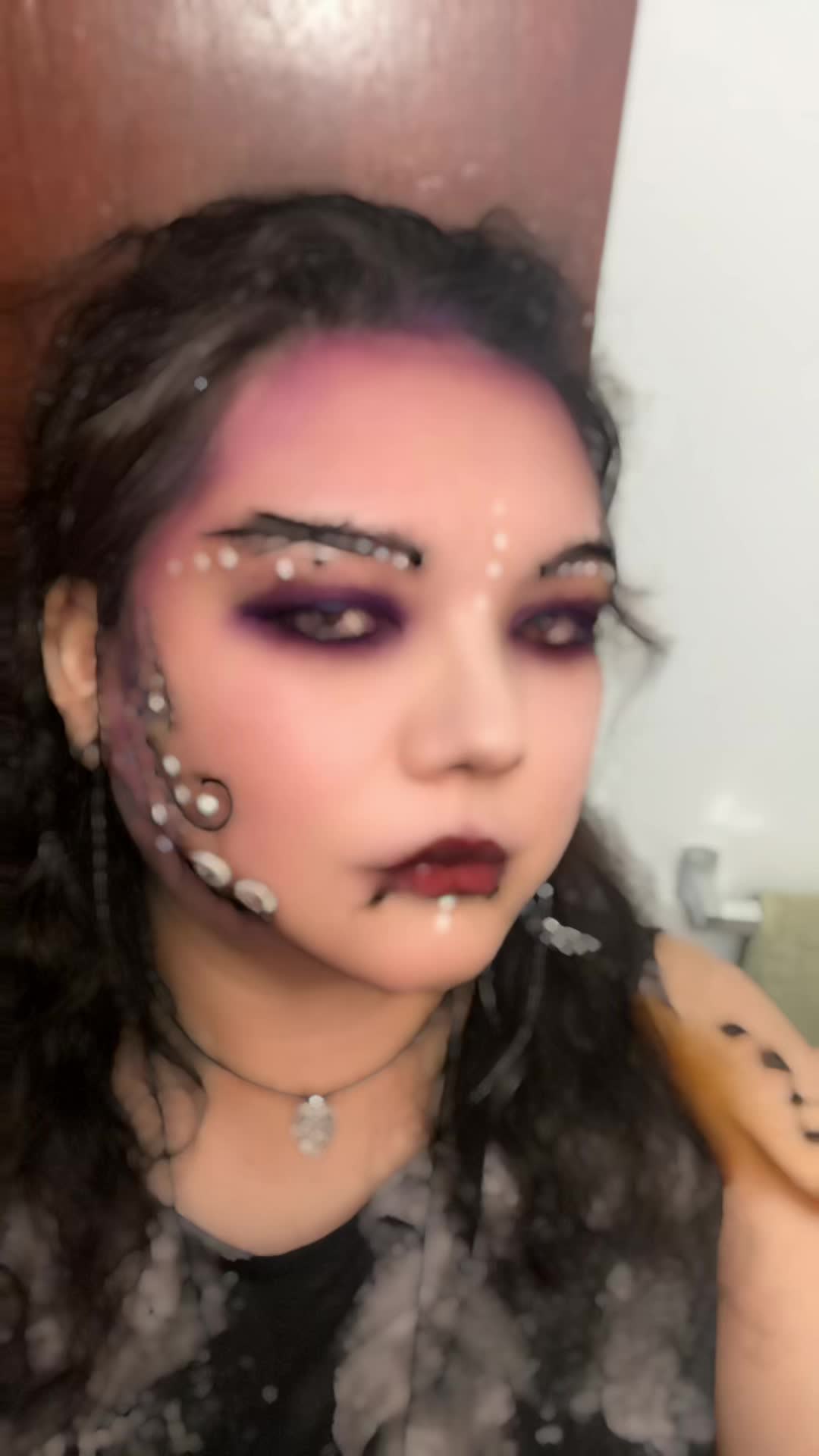 @AshWilliams58