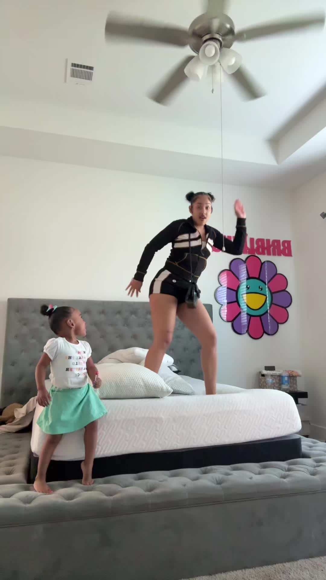 @Briii