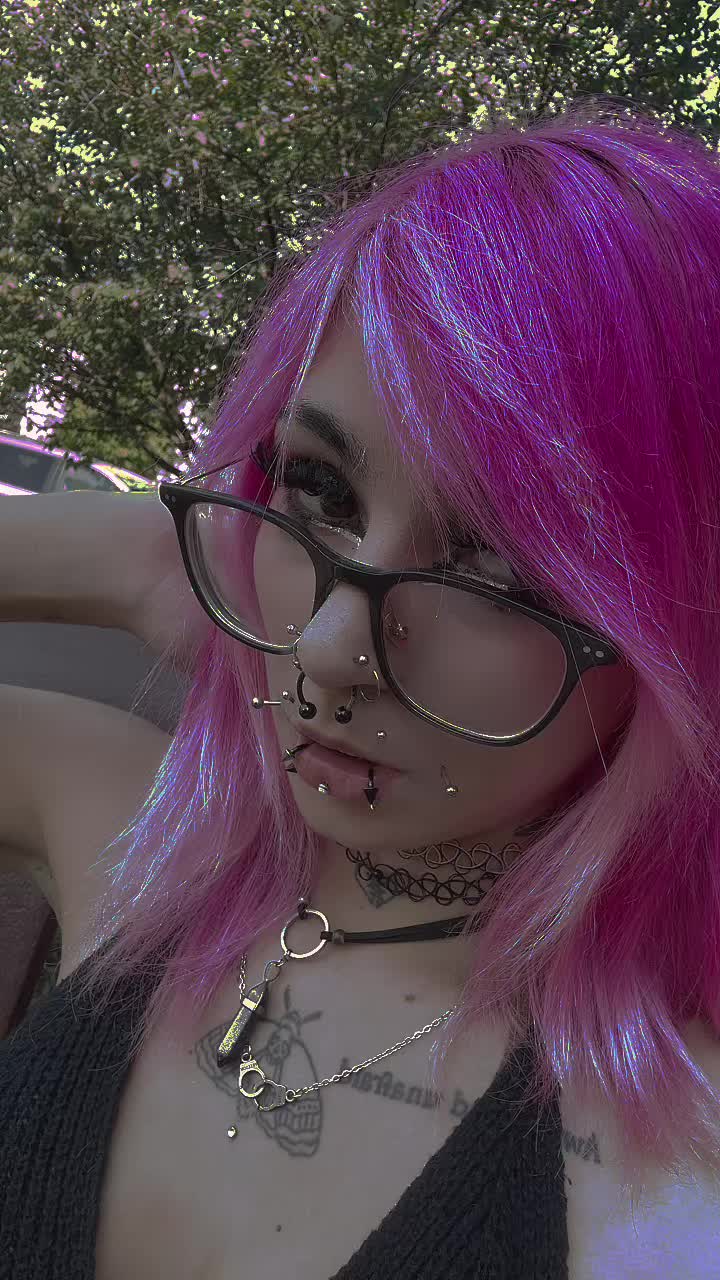 @z0mbi3_b1t3s