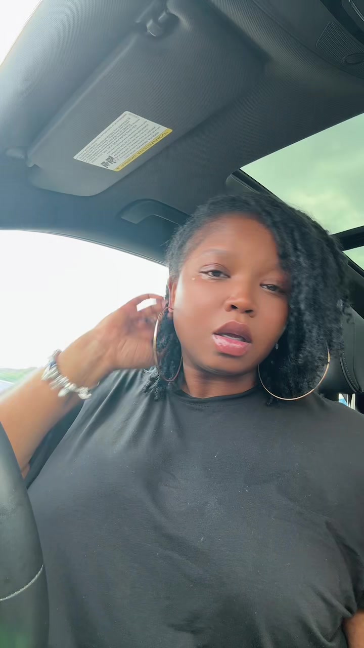 @AshleyChenyelle