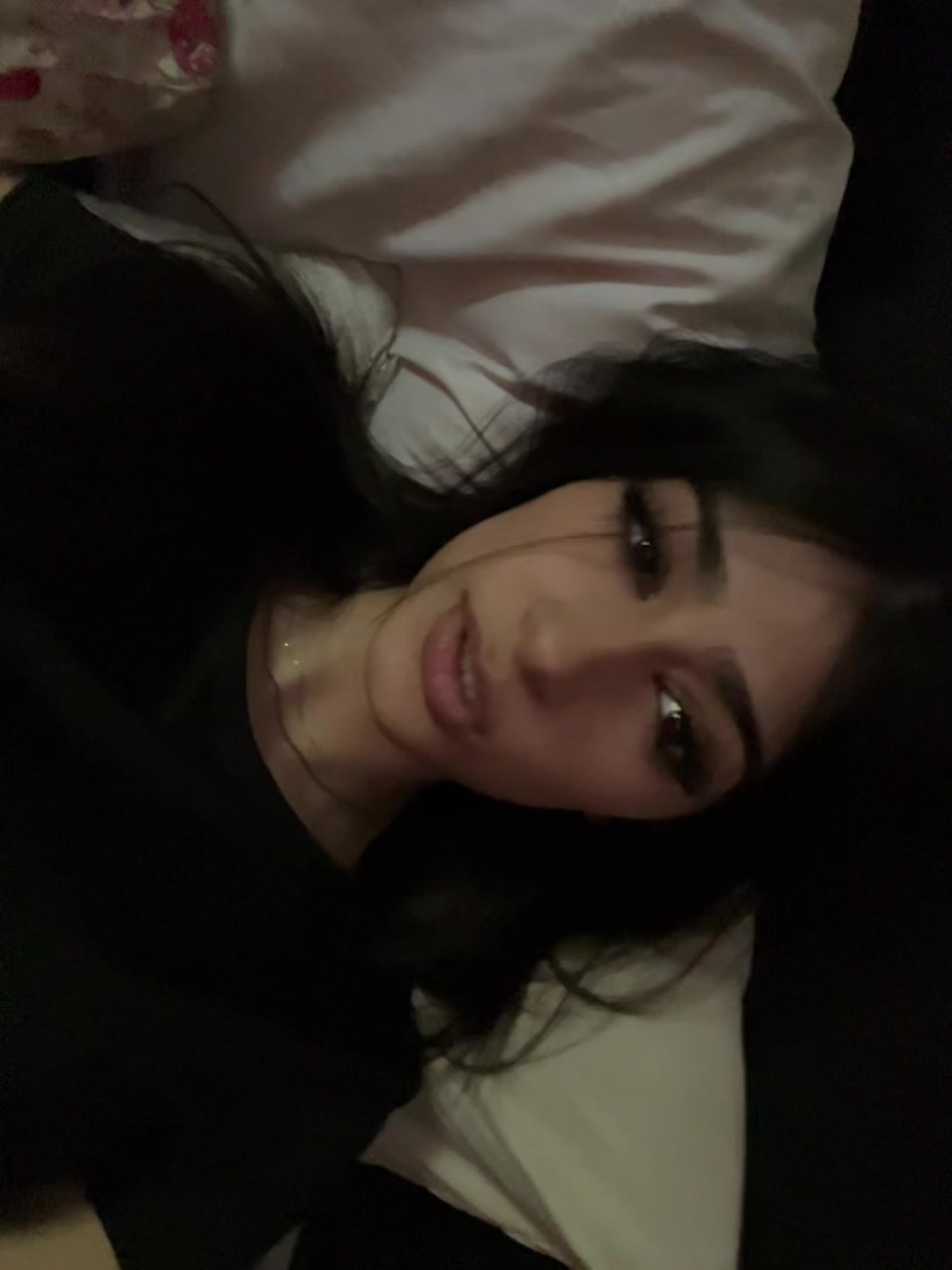 @️