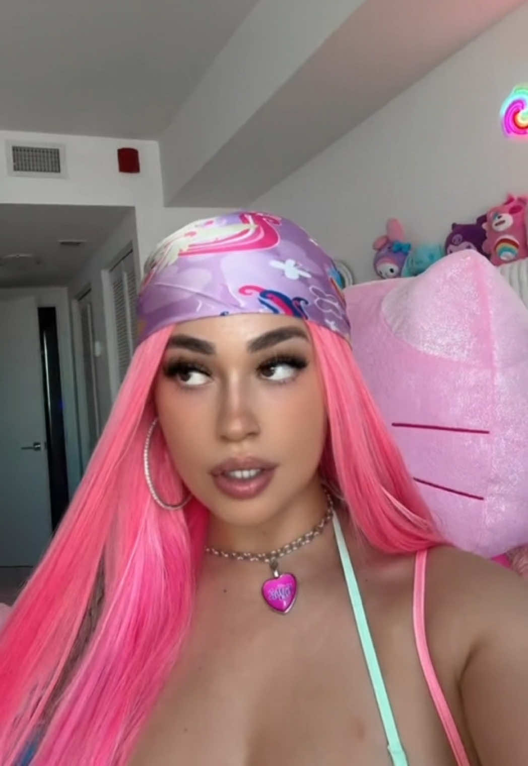 @TiffyDoll