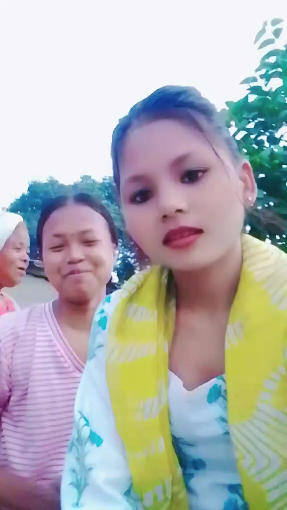 @Nirjala chy 💐🌺🌹