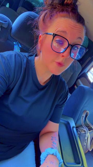@⭐️ Danielle AKA DeE ⭐️