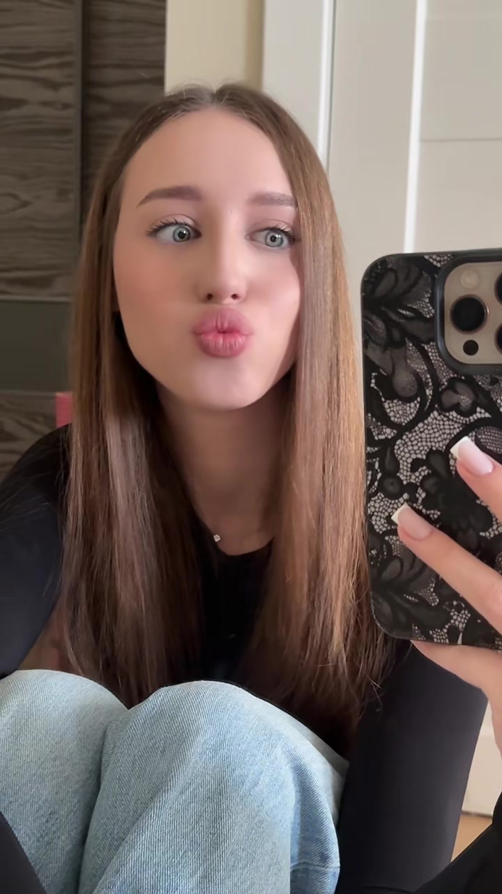 @d