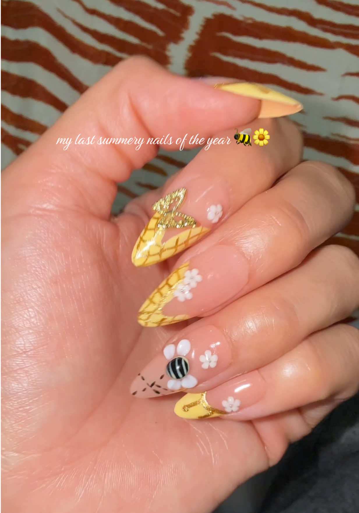 @ᒪIᒪᒪIᗩᑎ ᗷOᑎIᒪᒪᗩ.🦒