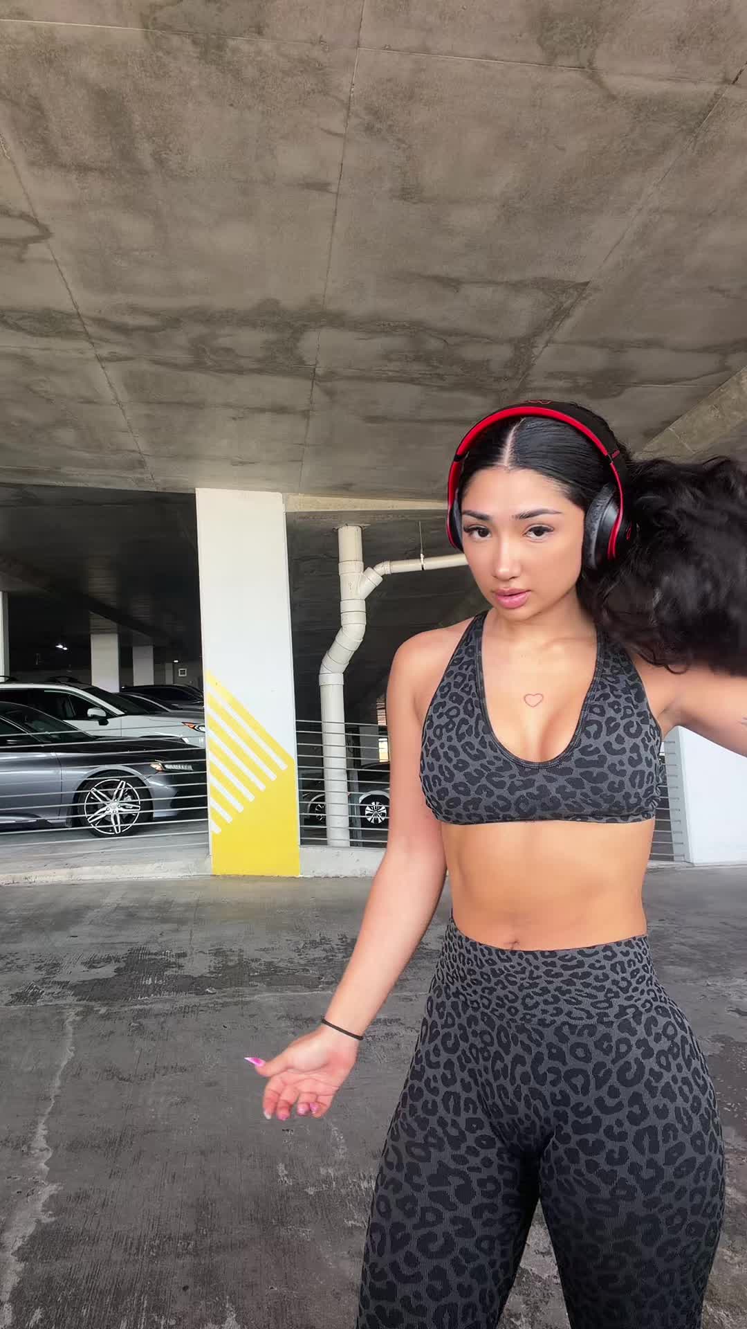 @V &spades;️