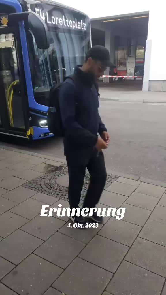 @Sara J.O Busfan München