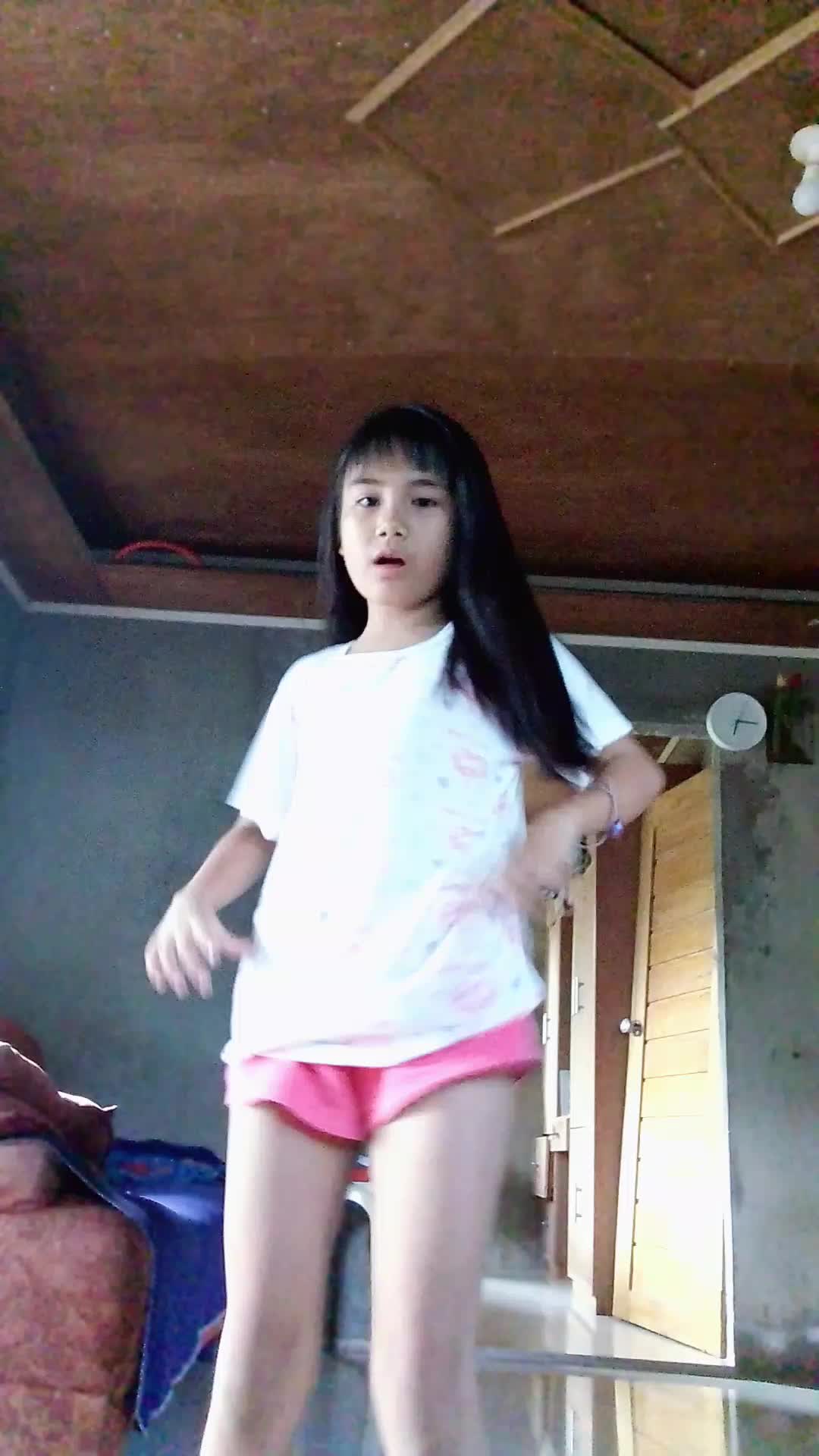 @userRochenkate19