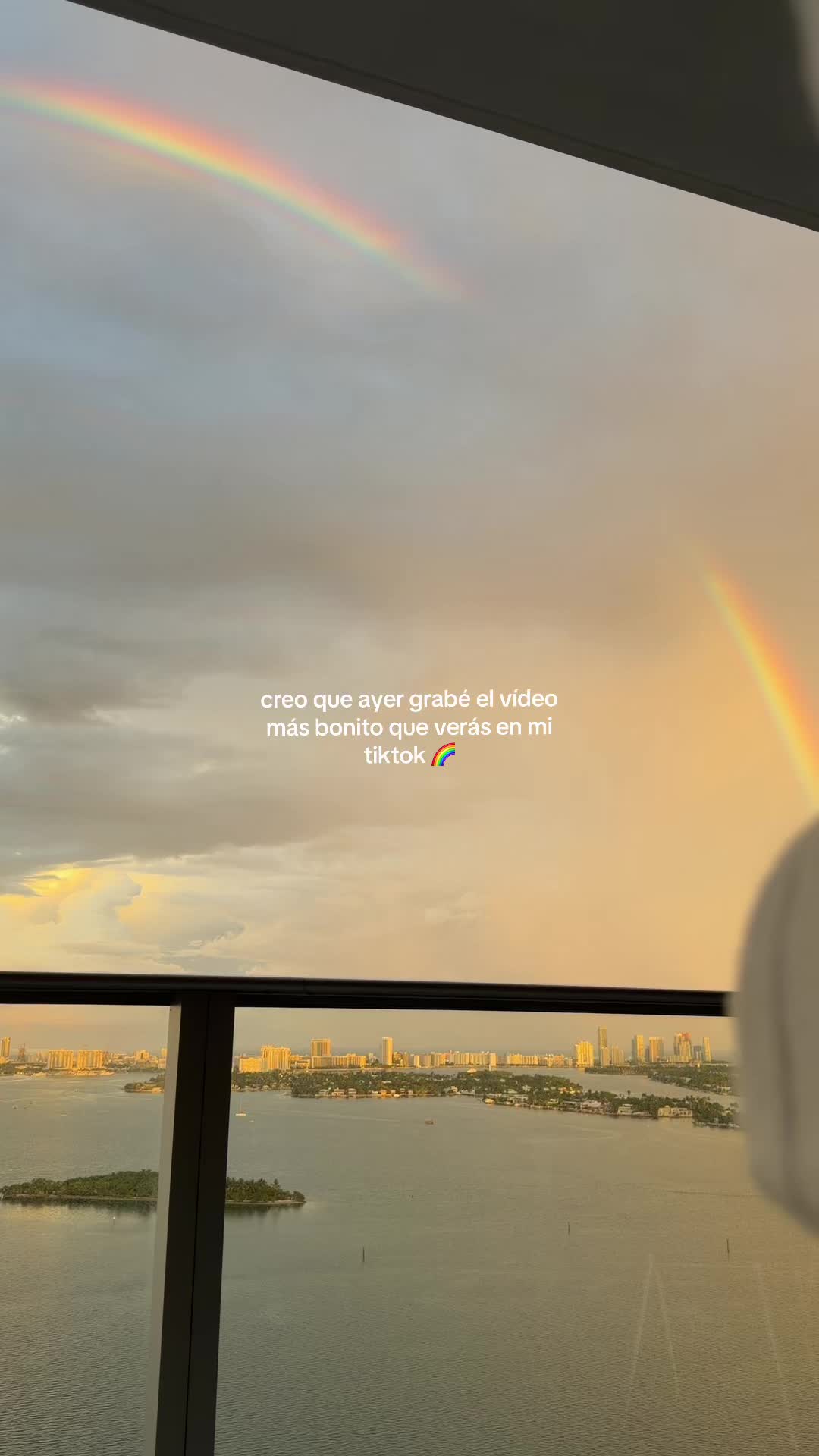 @Arrebol