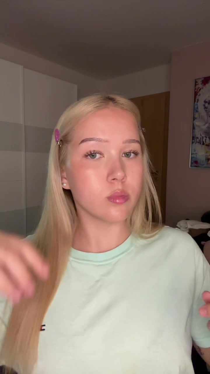 @adrija 🪽