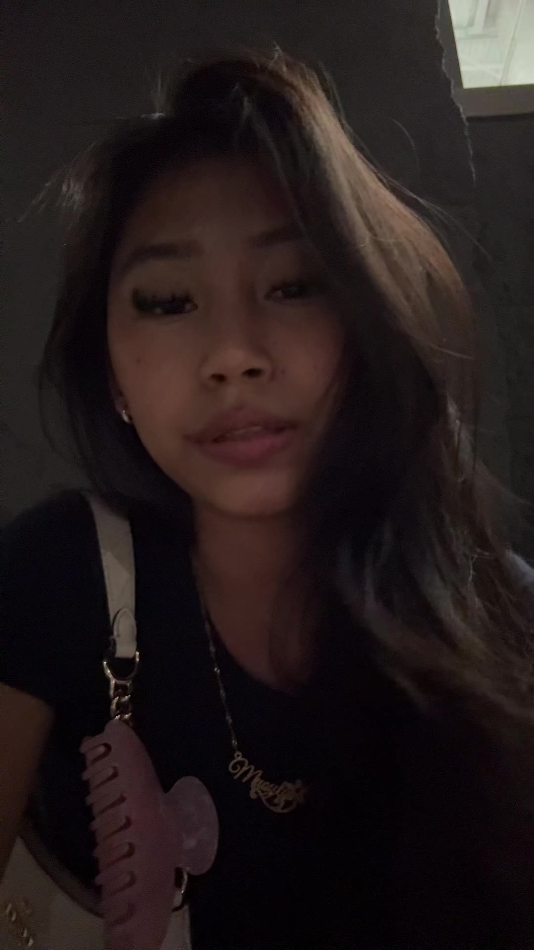 @Ly🇰🇭