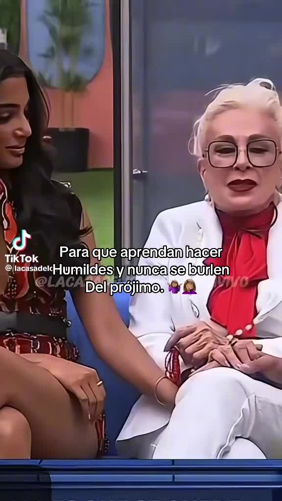 @Aniushka Par&eacute;s