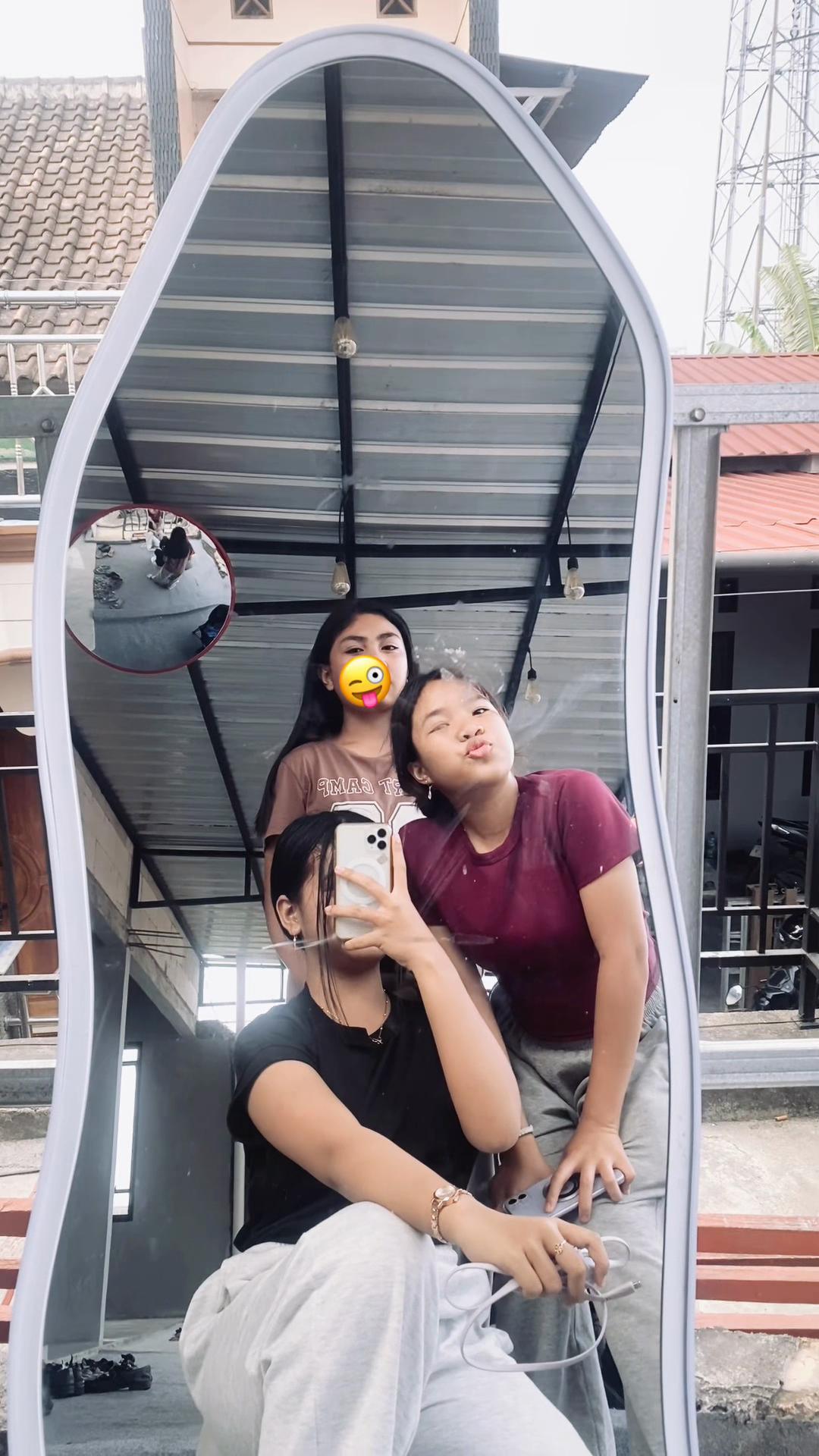 @tikaacantik😝