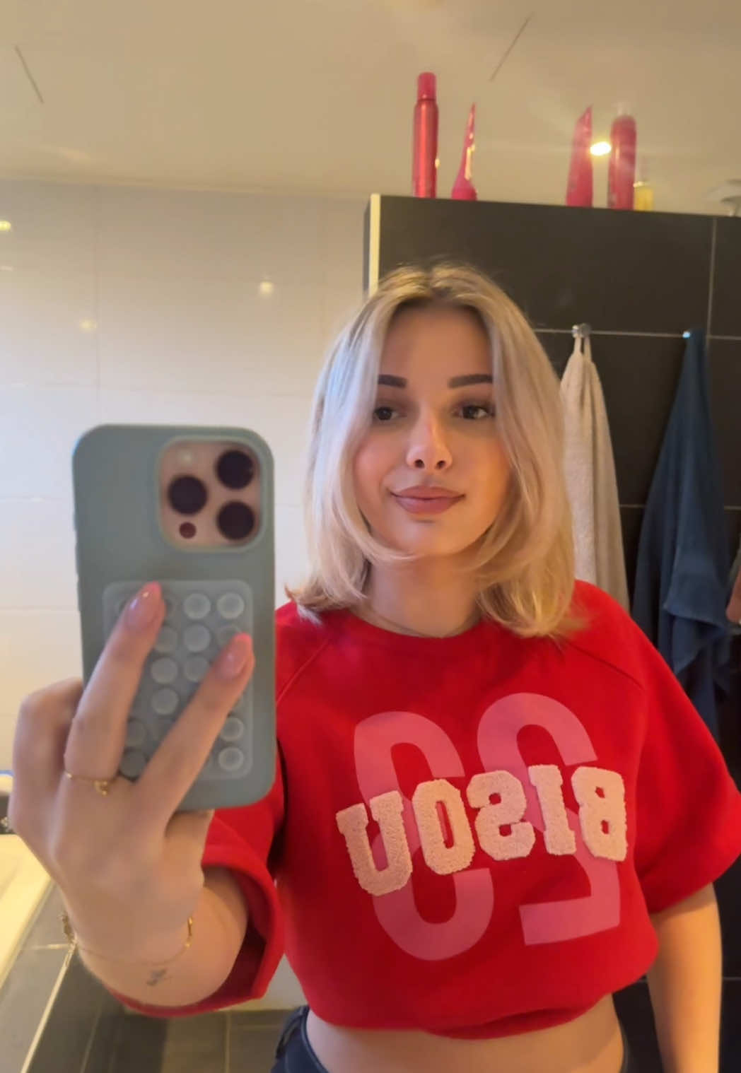 @juliaroosx