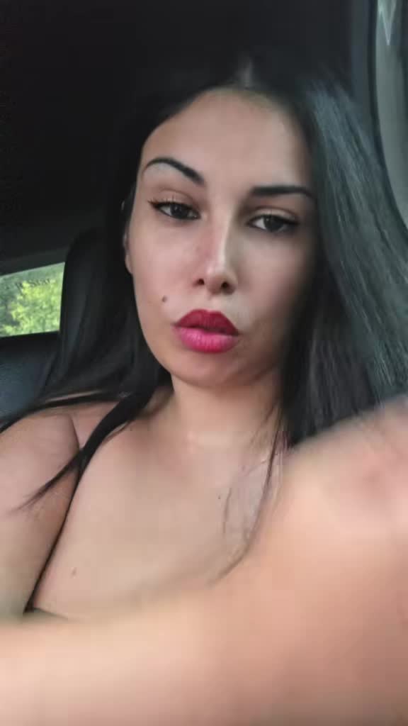 @👽