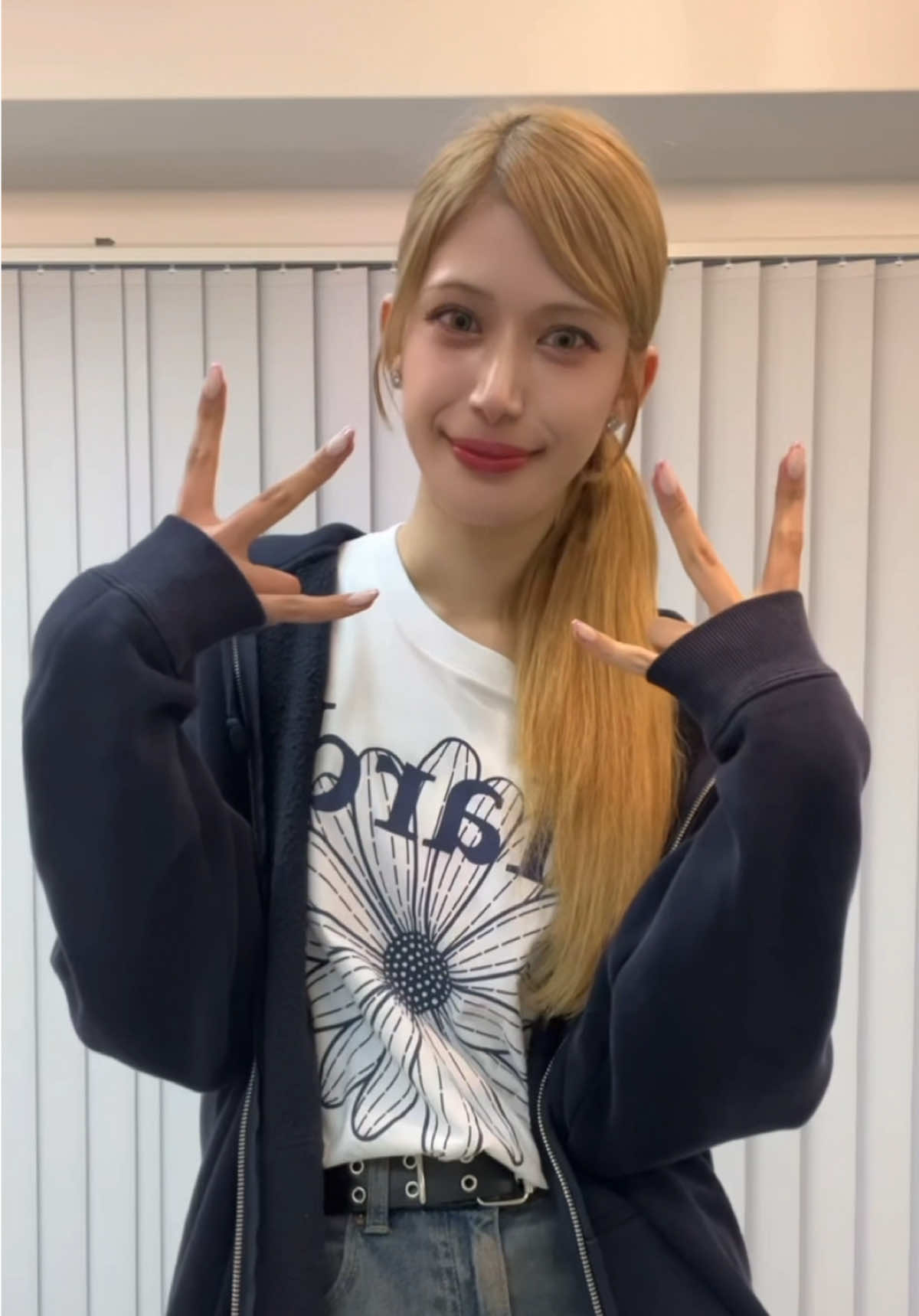 @ARISA(X3NA)👑🖤