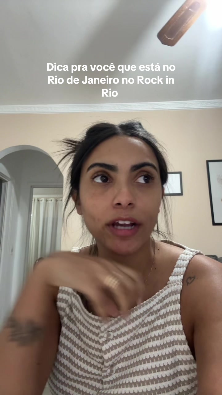 @Mari França