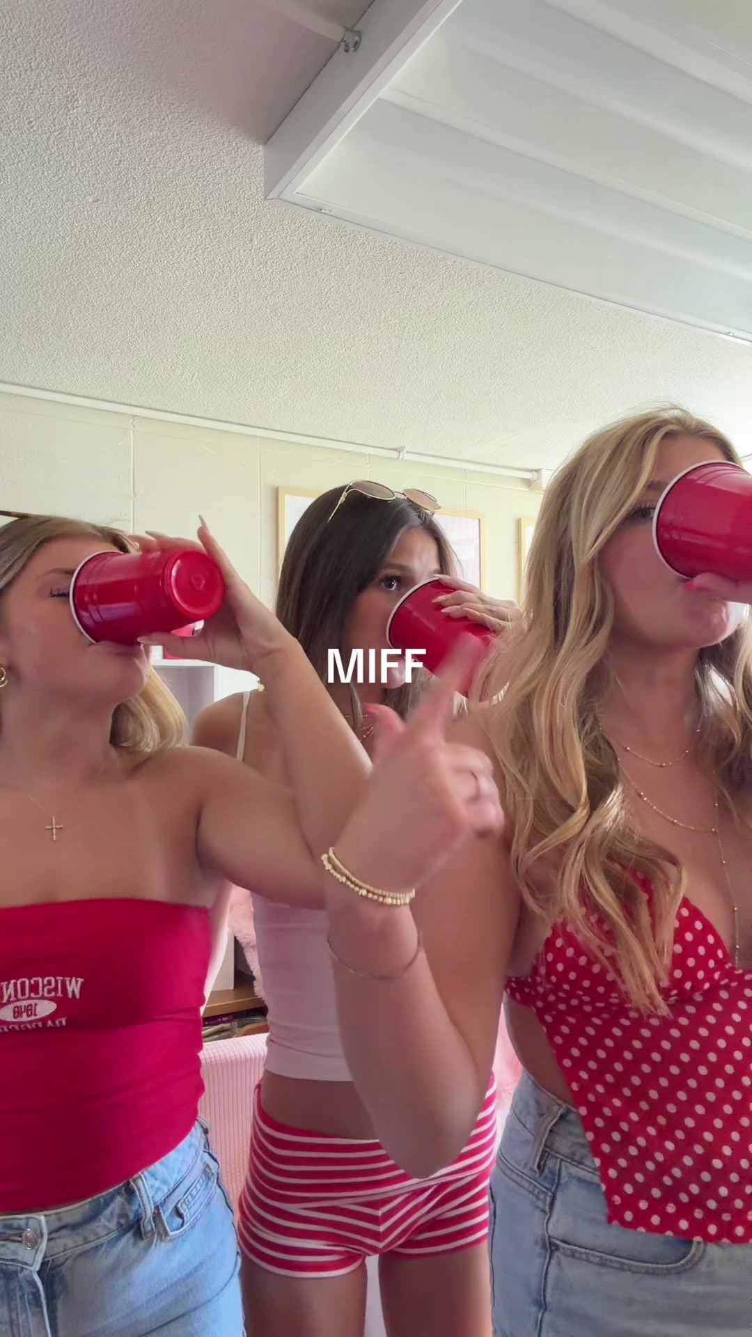 @livvyonnatbeat