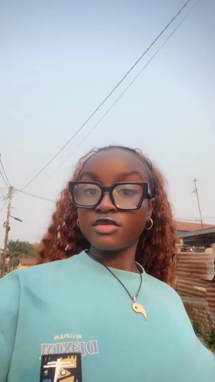 @Réna_dior🫦🤍👑