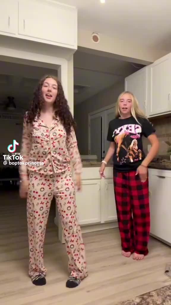 @🔥 TIKTOK BOPS AND CHACS 🔥