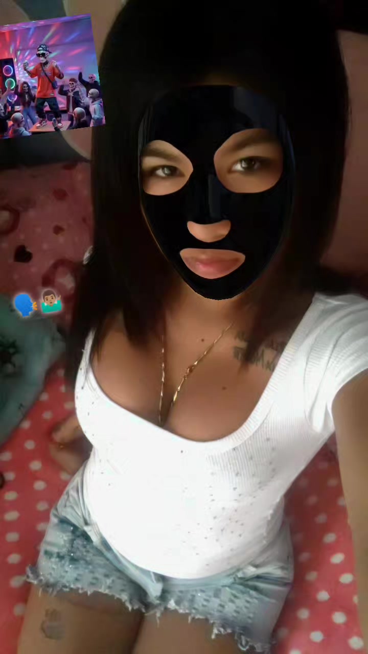@LÏSÄŃDRÏTÄ GRÖŃË28√🥶‼️💙📿