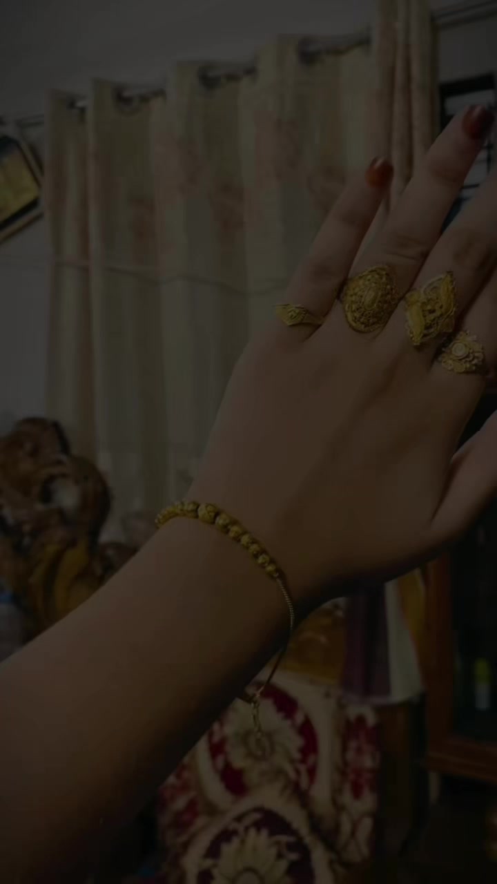 @চাঁদ🌙🖤