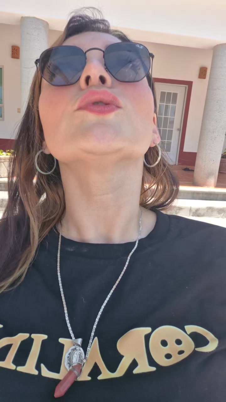 @AlExA