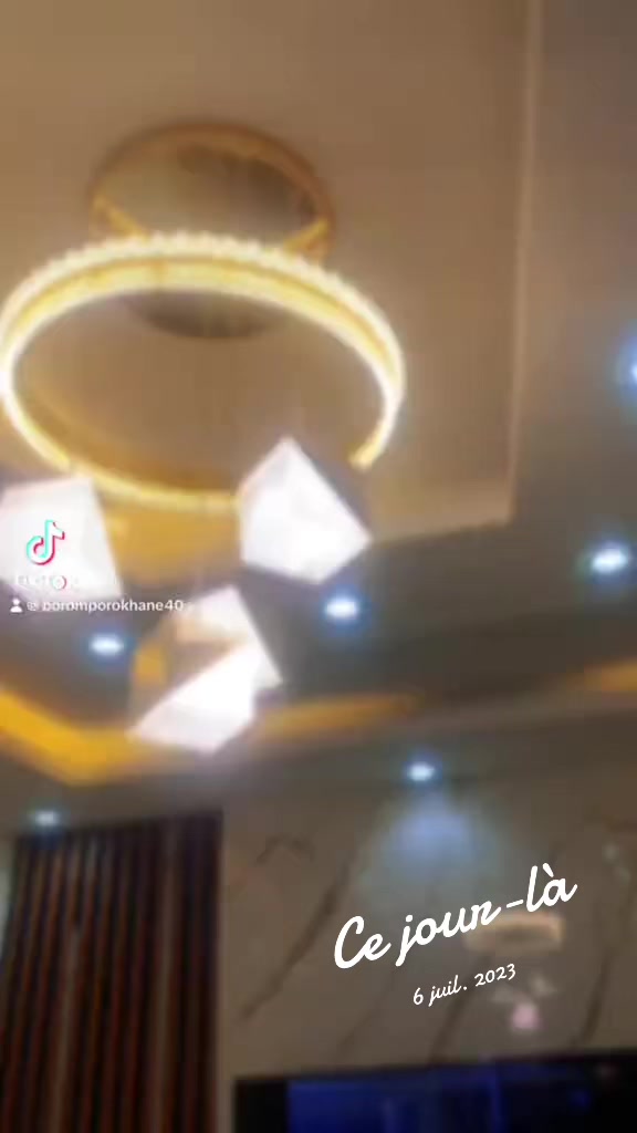 @Binoush❤️