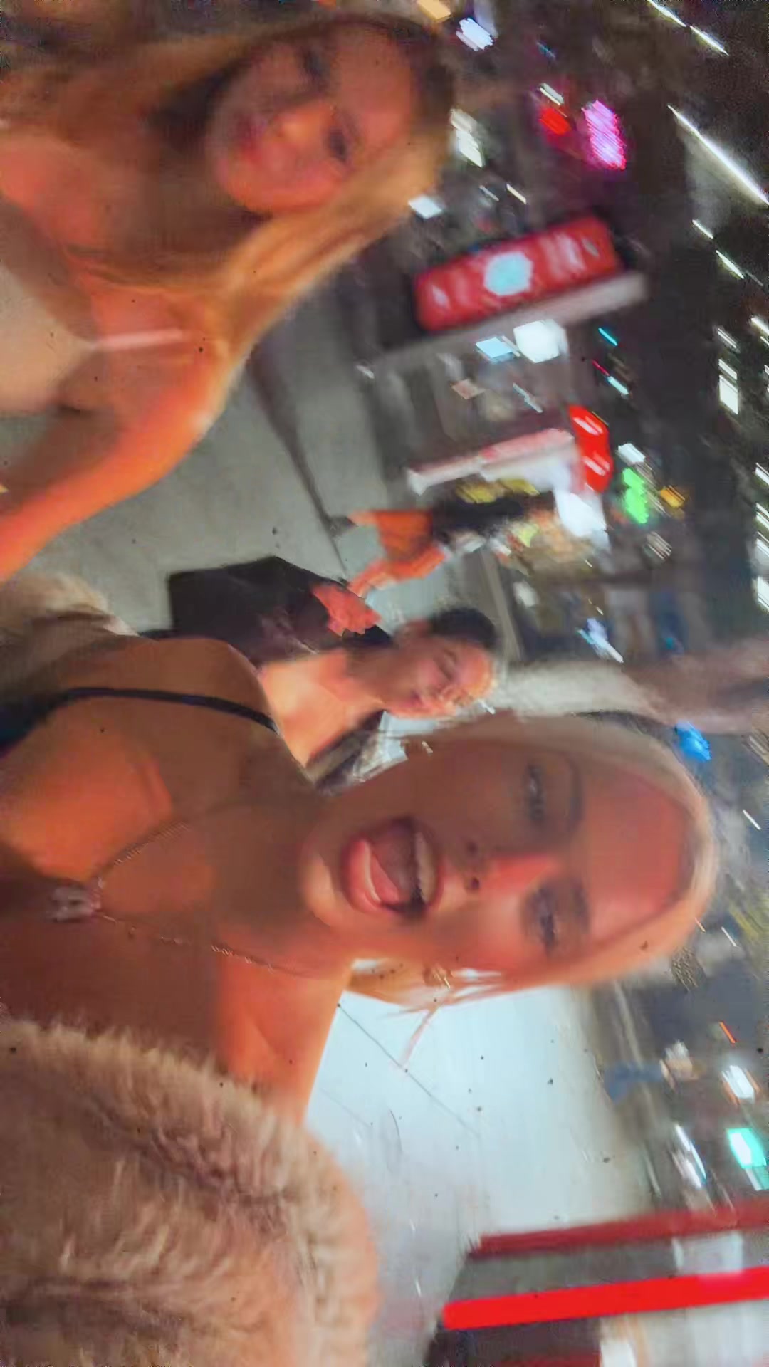 @aviefaith🕺🍒🪩🫧