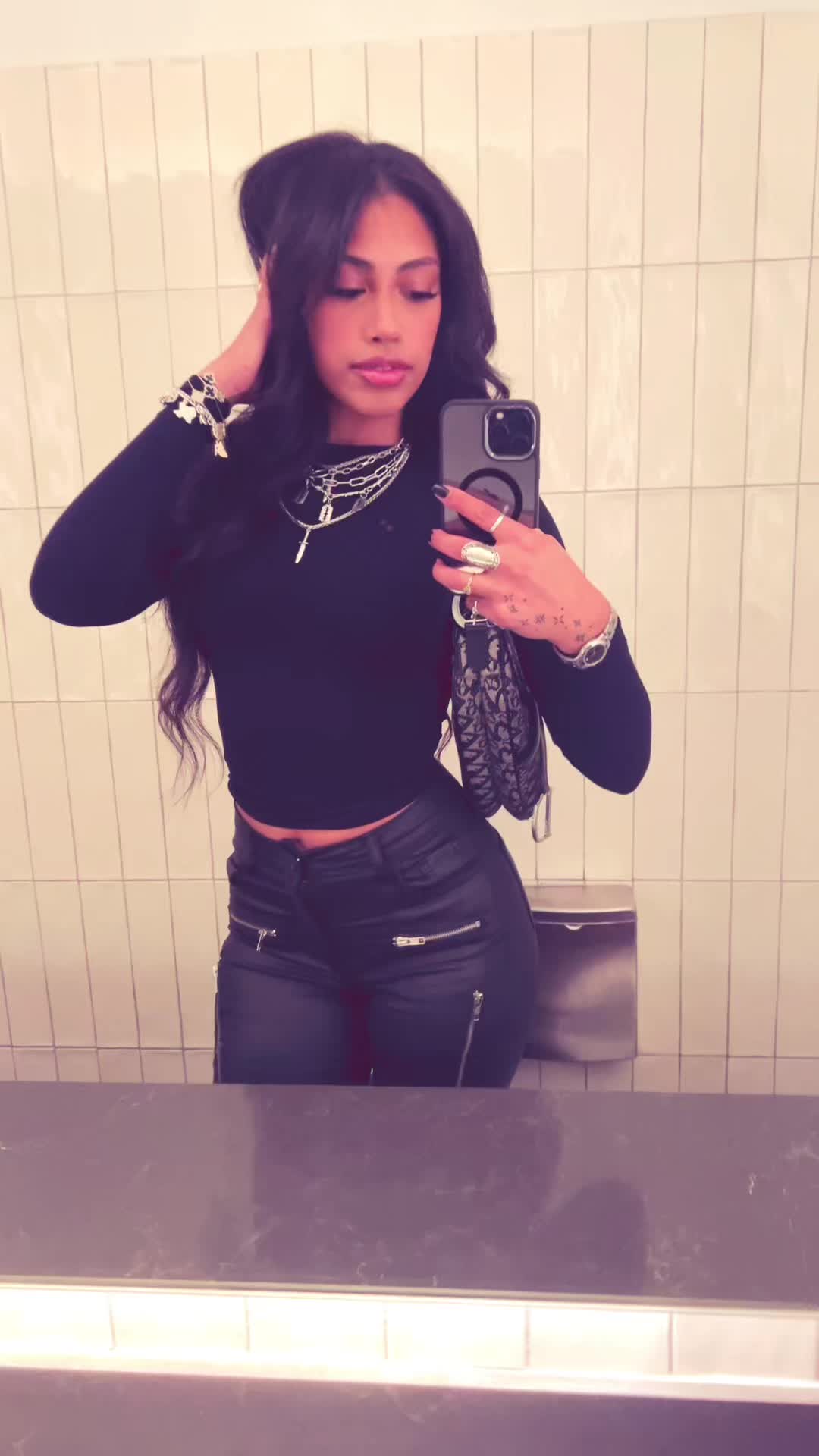 @niaaag