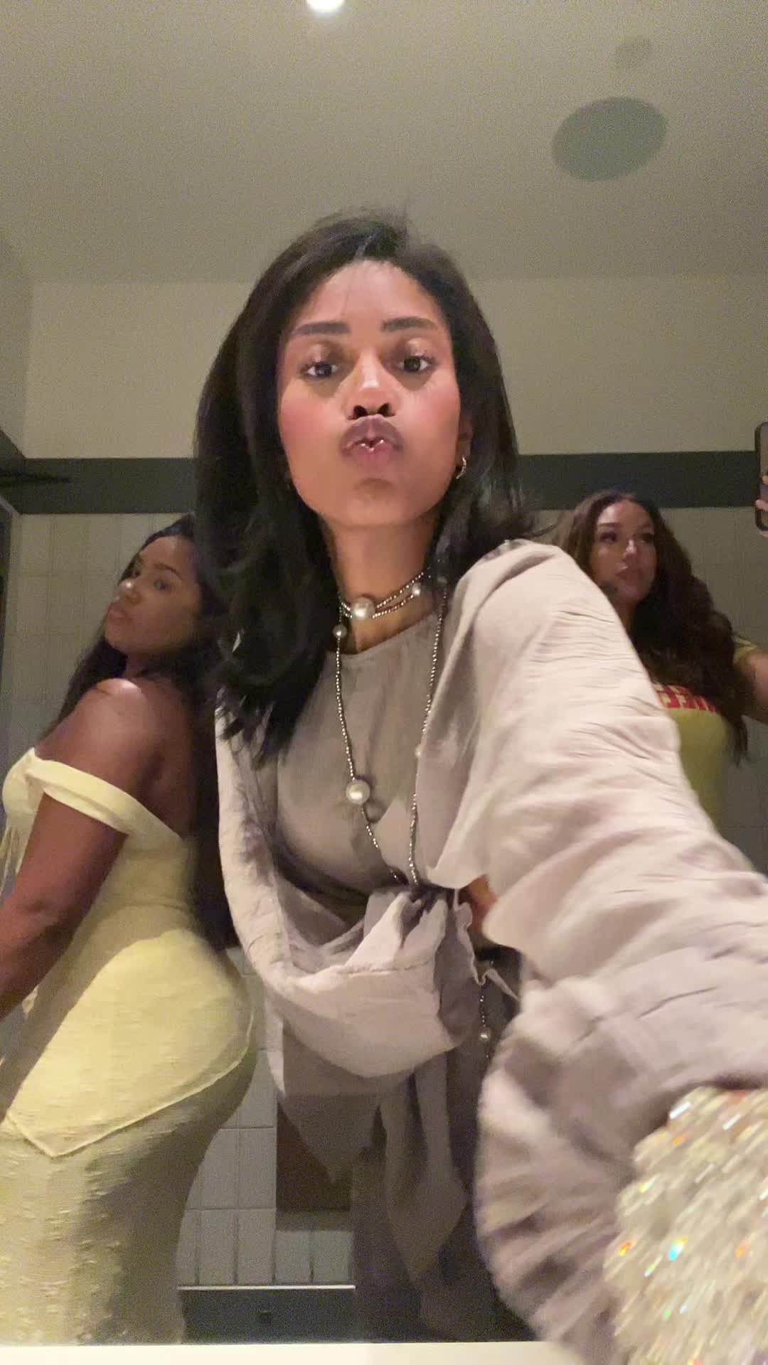 @niaaag