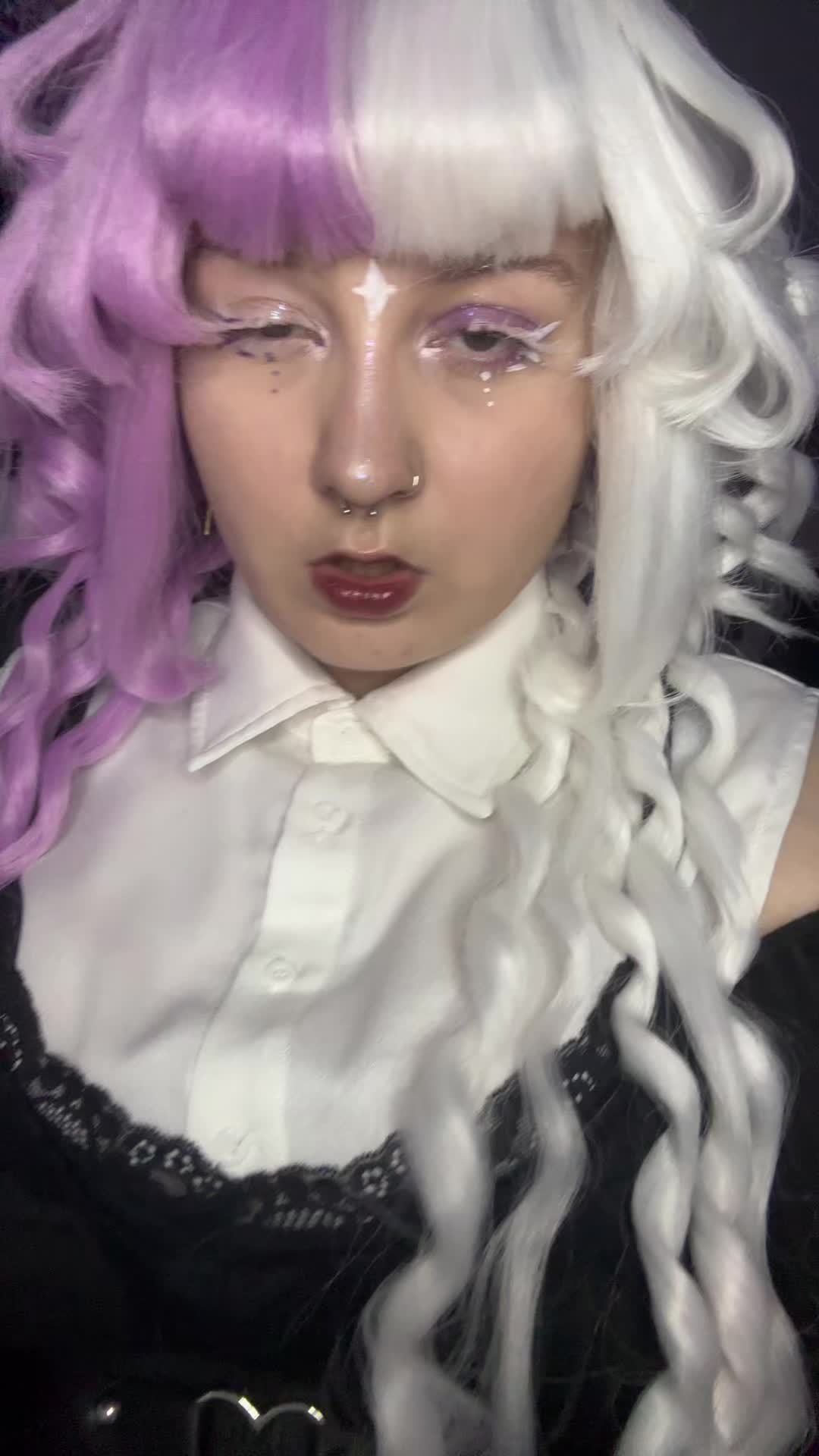 @Carmen<𝟥